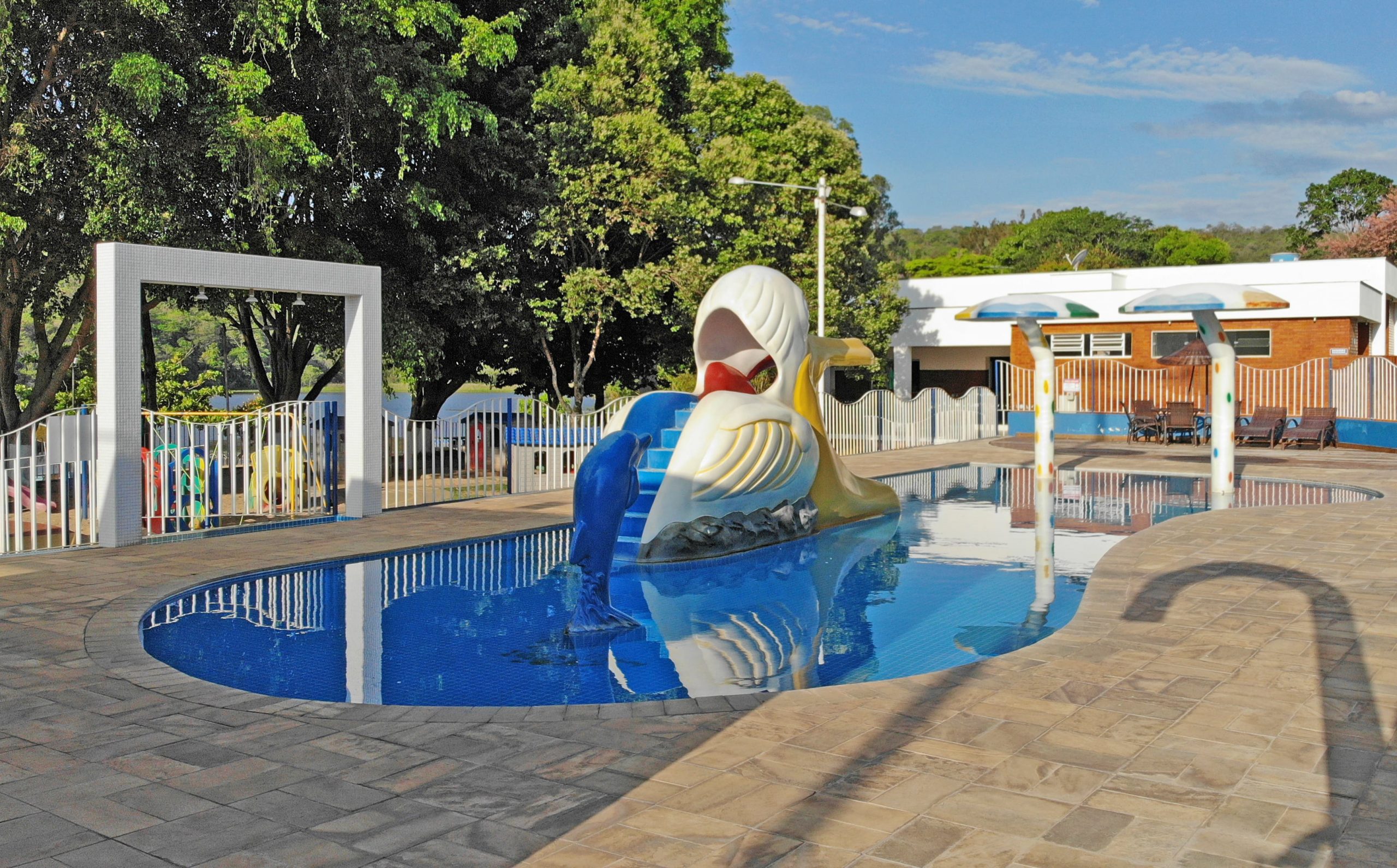piscinas-country-clube-de-formiga
